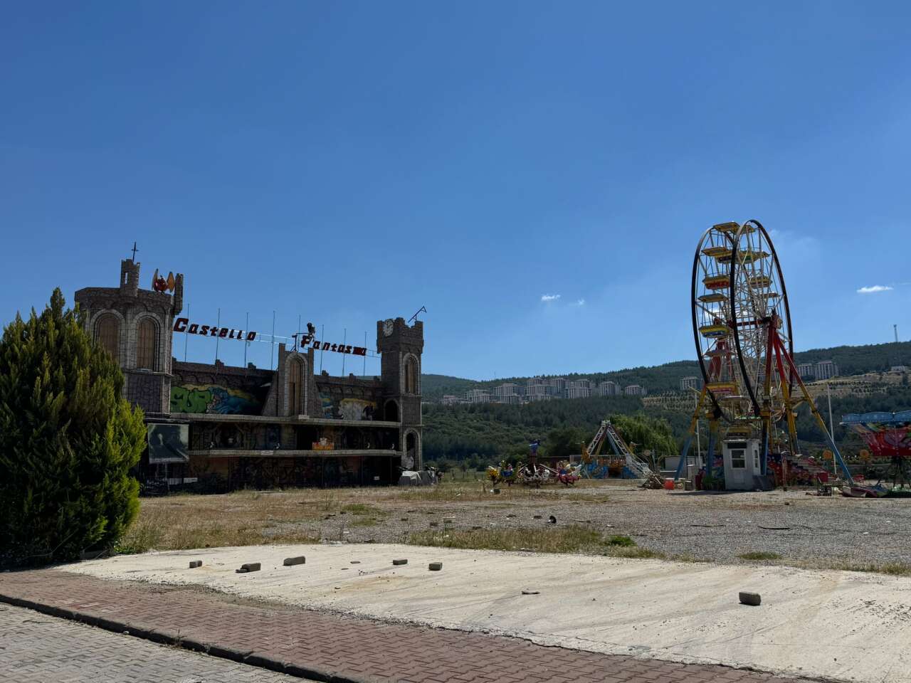 Menteşe’de Eski Lunapark Alanı İhtiyaç Sahiplerine Düğün Salonu Oluyor 3